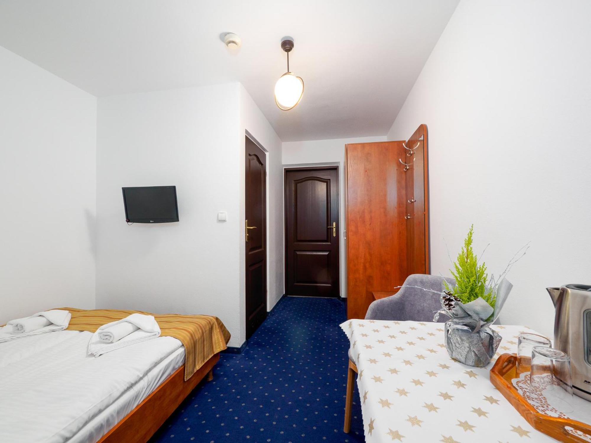 ムジャシフレ Giewont Bed & Breakfast エクステリア 写真