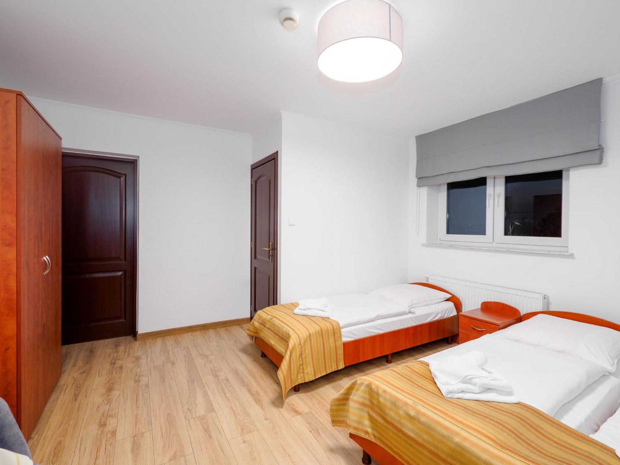 ムジャシフレ Giewont Bed & Breakfast エクステリア 写真