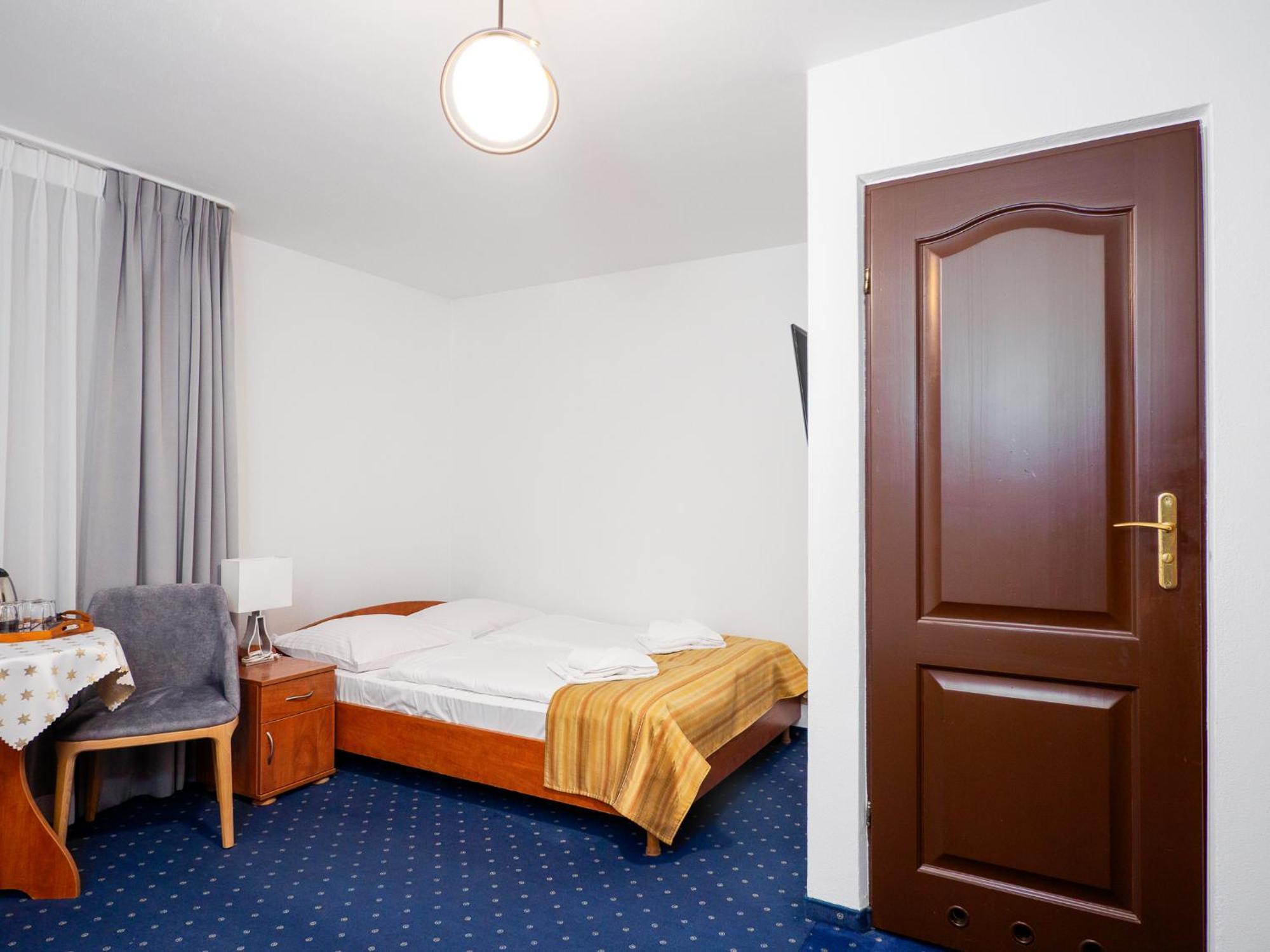 ムジャシフレ Giewont Bed & Breakfast エクステリア 写真