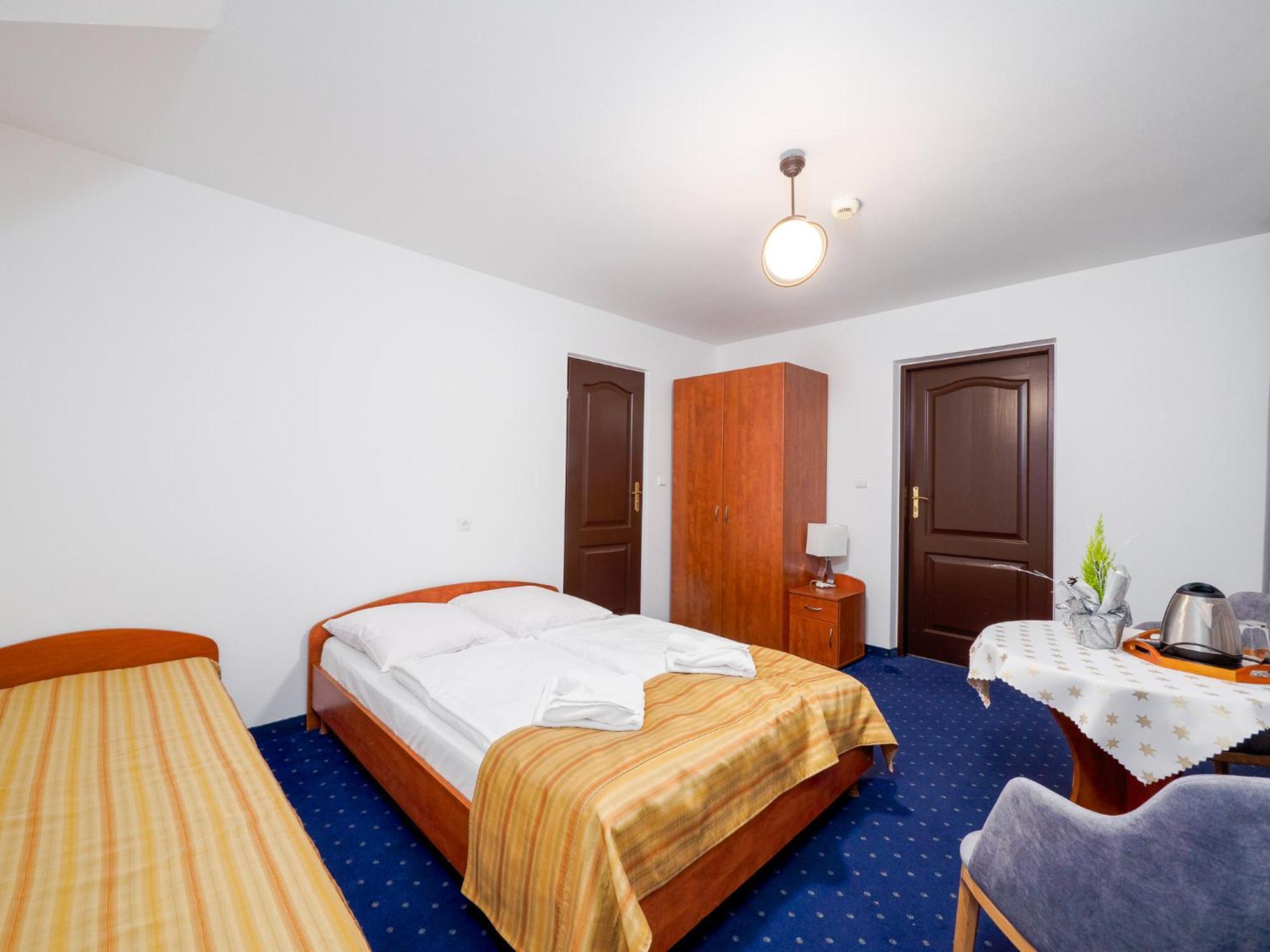 ムジャシフレ Giewont Bed & Breakfast エクステリア 写真