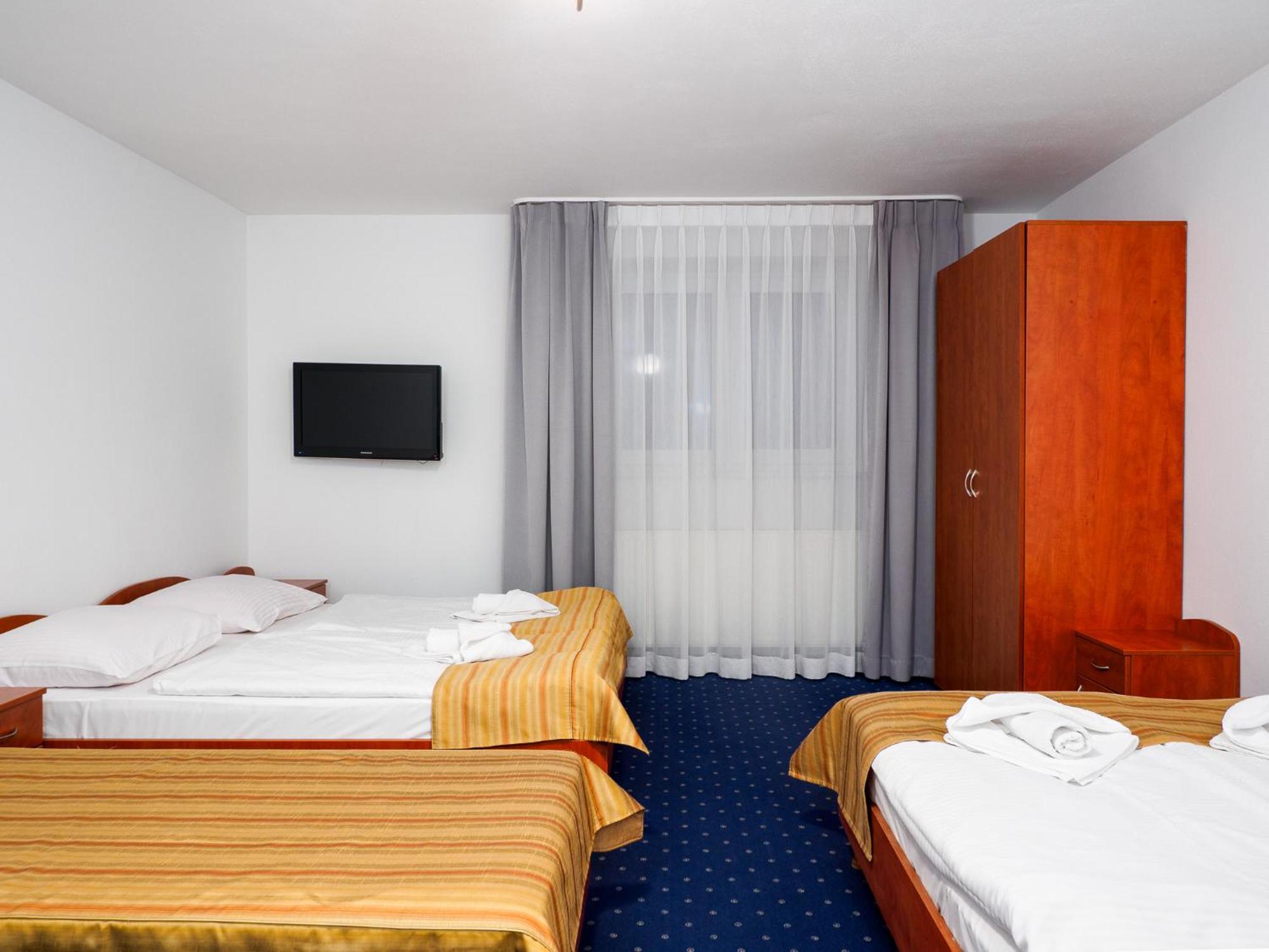 ムジャシフレ Giewont Bed & Breakfast エクステリア 写真